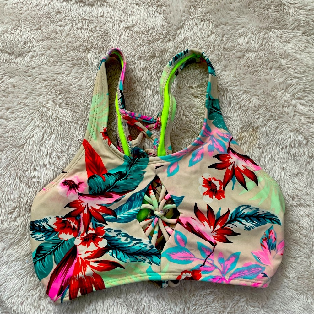 Bathing suit